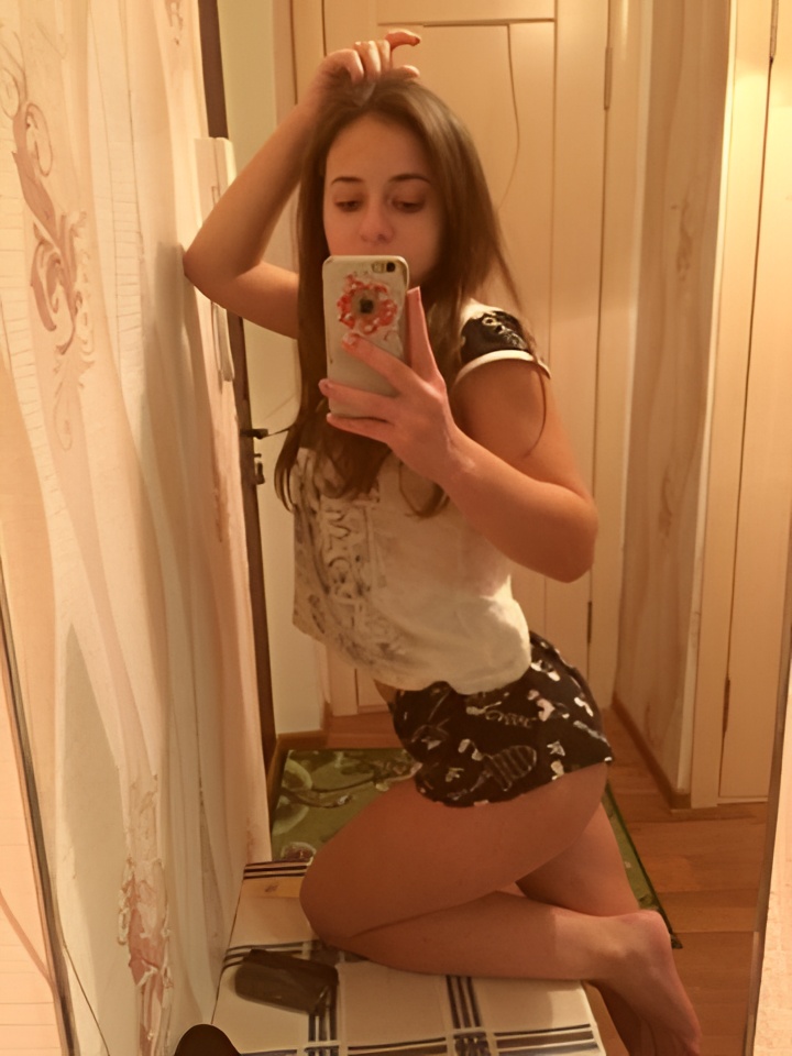 Лидия привлекательная девушка из Трехгорный цена от 4000 руб