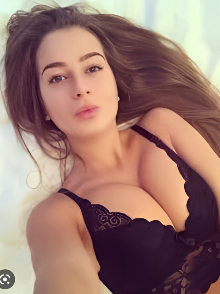 Мирослава привлекательная девушка из Трехгорный цена от 3000 руб