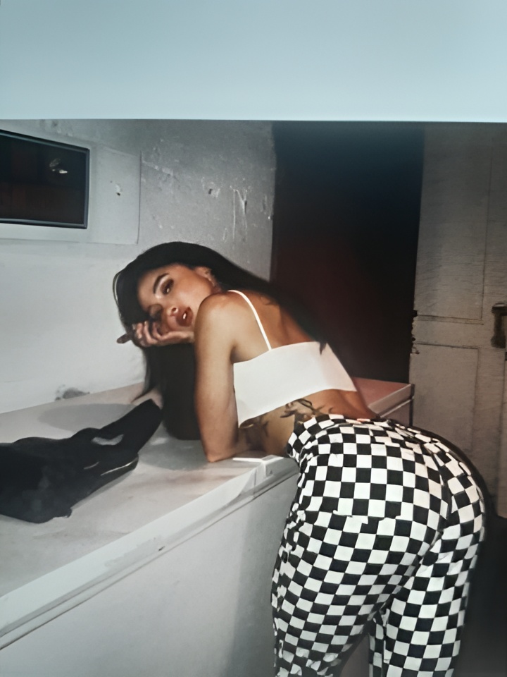 Снежана привлекательная девушка из Трехгорный цена от 2500 руб