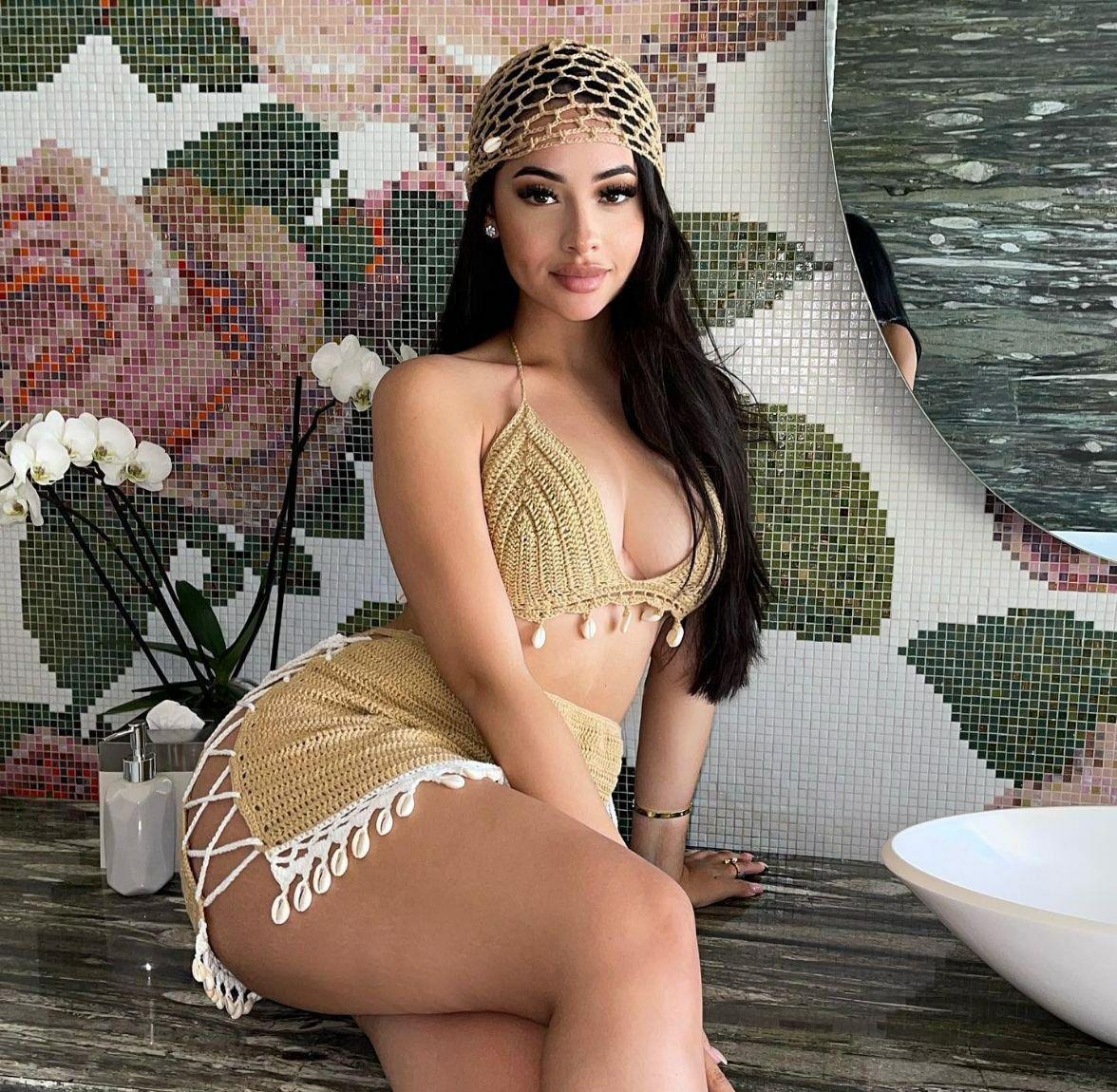 Олеся привлекательная девушка из Трехгорный цена от 6000 руб