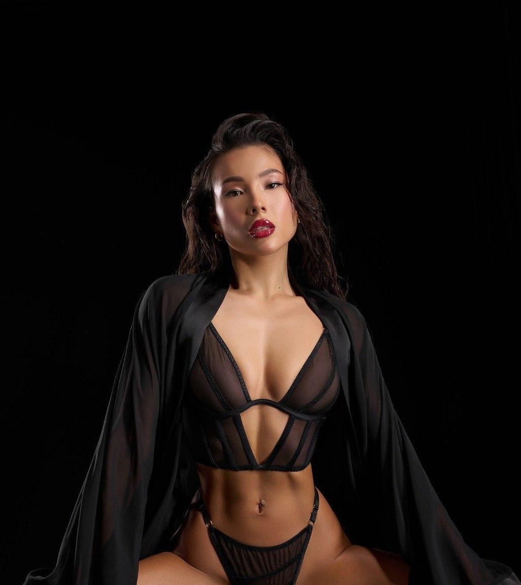 Светка привлекательная девушка из Трехгорный цена от 5000 руб