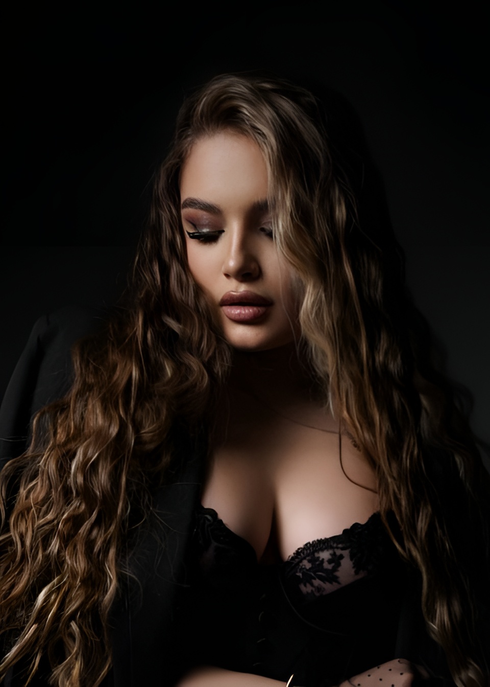 Яна привлекательная девушка из Трехгорный цена от 5000 руб